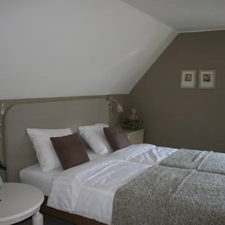 Tolles Fuer 18 Personen In Ostfriesland Mit Kino, Bar, Sauna Und Whirlpool Semesterbostad