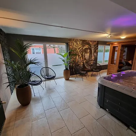 Tolles Fuer 18 Personen In Ostfriesland Mit Kino, Bar, Sauna Und Whirlpool * Backemoor