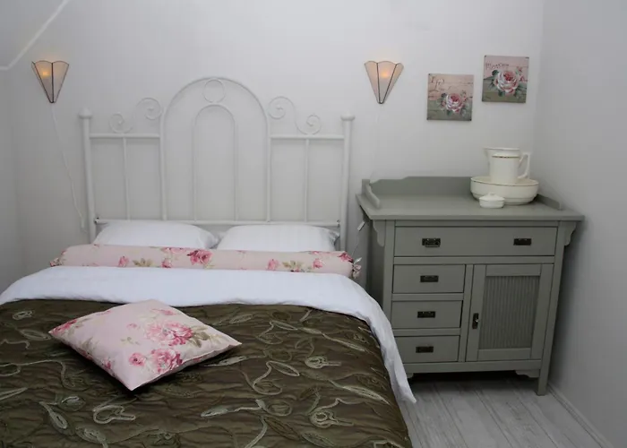 度假居 Tolles Fuer 18 Personen In Ostfriesland Mit Kino, Bar, Sauna Und Whirlpool *